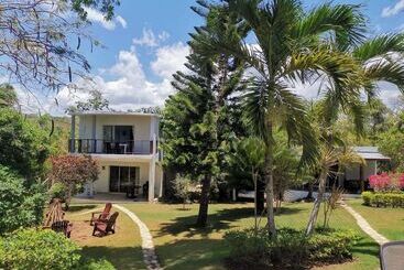 Villa Victoria