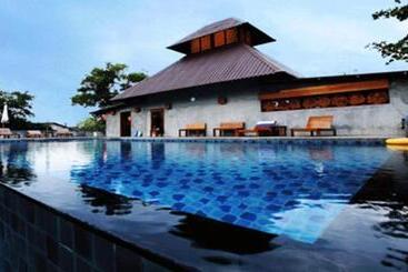 هتل Chalicha Resort