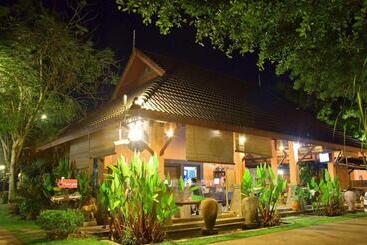 هتل Chalicha Resort
