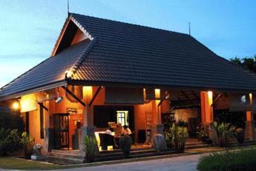 هتل Chalicha Resort