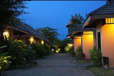 هتل Chalicha Resort
