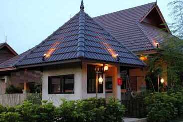 هتل Chalicha Resort