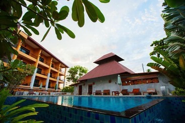 هتل Chalicha Resort