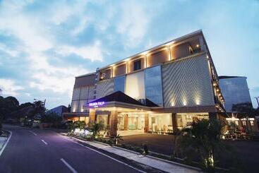 هتل Golden Tulip Essential Belitung