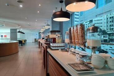 هتل Holiday Inn Express & Suites Johor Bahru By Ihg