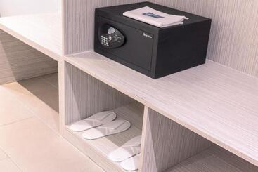 호텔 Holiday Inn Express & Suites Johor Bahru By Ihg