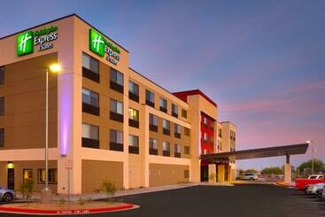 Szálloda Holiday Inn Express & Suites Phoenix West   Buckeye, An Ihg