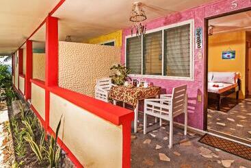 هتل Kurma Eco Beach Lodge