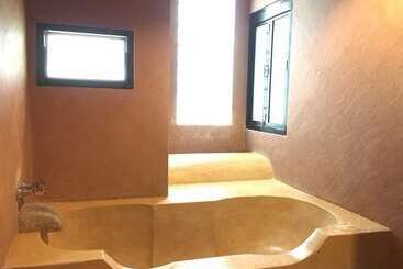 هتل Tanisa Resort