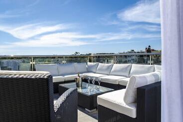 Paramount Bay Penthouse