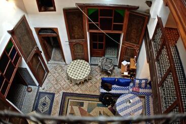Riad Mikou
