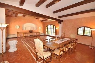 Villa Guia