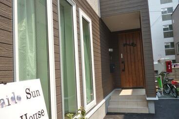 Erry S Guesthouse Sapporo   Hostel