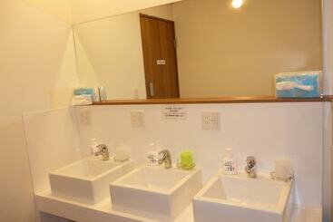 Erry S Guesthouse Sapporo   Hostel