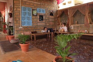 هتل Arya Haveli