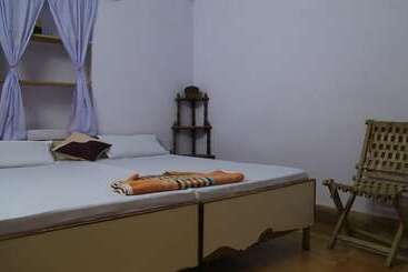 هتل Arya Haveli