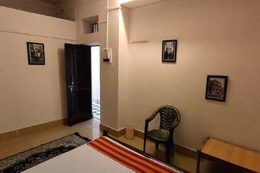 هتل Arya Haveli