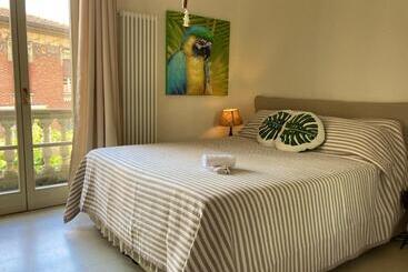 هتل B&b La Sosta Degli Artisti