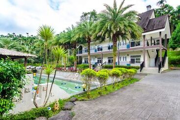 هتل Butchard Villas