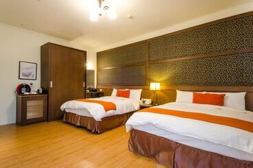 هتل Butchard Villas