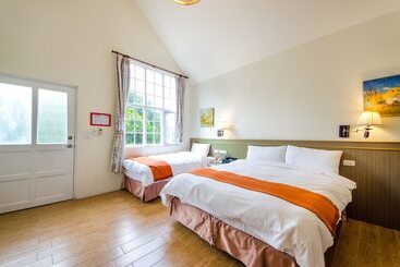هتل Butchard Villas