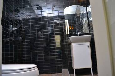 هتل Ivoire Guest House