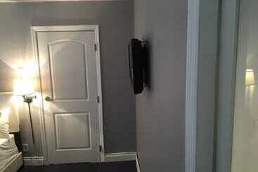هتل Ivoire Guest House