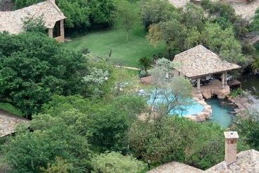 هتل Lejwe La Metsi Game Farm Pty Ltd