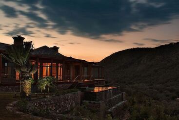 هتل Lejwe La Metsi Game Farm Pty Ltd