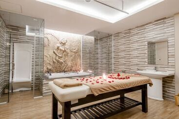هتل Muong Thanh Grand Lao Cai