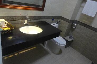 Ruby Hotel Dien Bien