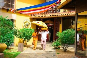هتل Thaulle Ayurveda Resort   Yala