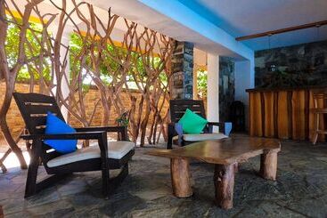 هتل Thaulle Ayurveda Resort   Yala