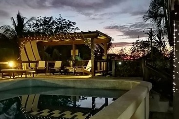 پانسیون Guava Grove Resort & Villas