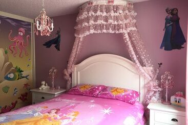 Romantic And Luxury Disney Villa
