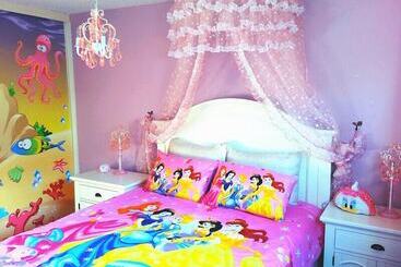 Romantic And Luxury Disney Villa
