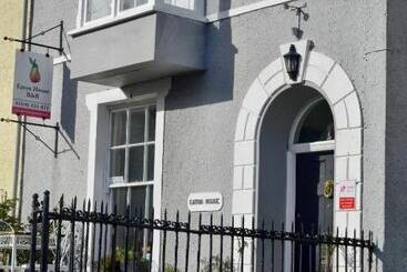 تختخواب و صبحانه Eaton House