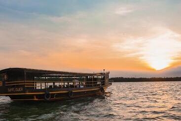 Ben Tre Riverside Resort