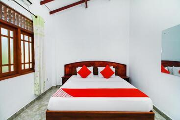 هتل Airport Green View Resort