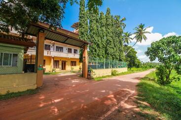 هتل Airport Green View Resort