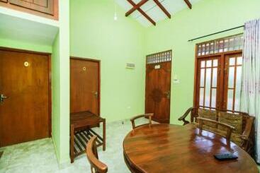 هتل Airport Green View Resort