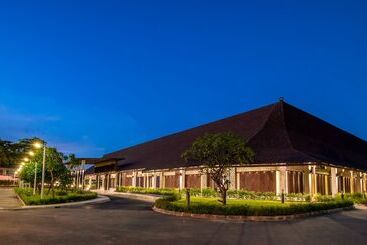 هتل Bangsaen Heritage