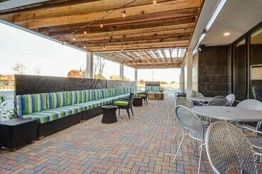 هتل Home2 Suites By Hilton Irving/dfw Airport North