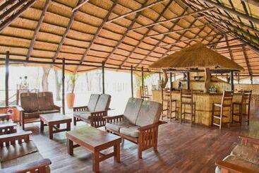 هتل Jafuta Lodge
