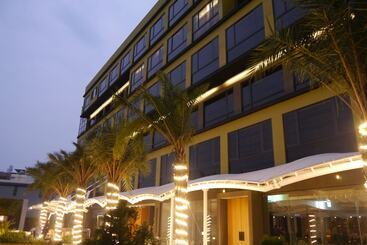 هتل Look Royal Resort