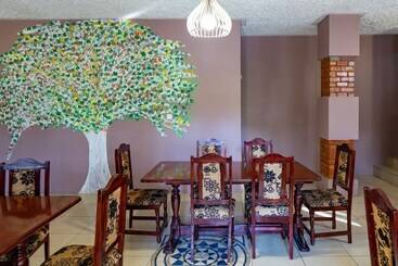 هتل Mopani Lodge