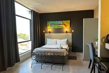 N1 Hotel Samora Machel Harare