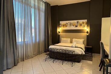 N1 Hotel Samora Machel Harare