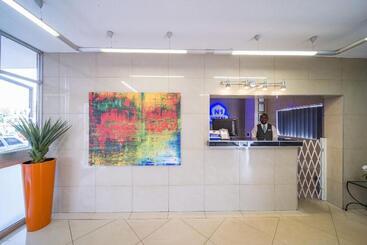 N1 Hotel Samora Machel Harare