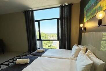 N1 Hotel Samora Machel Harare